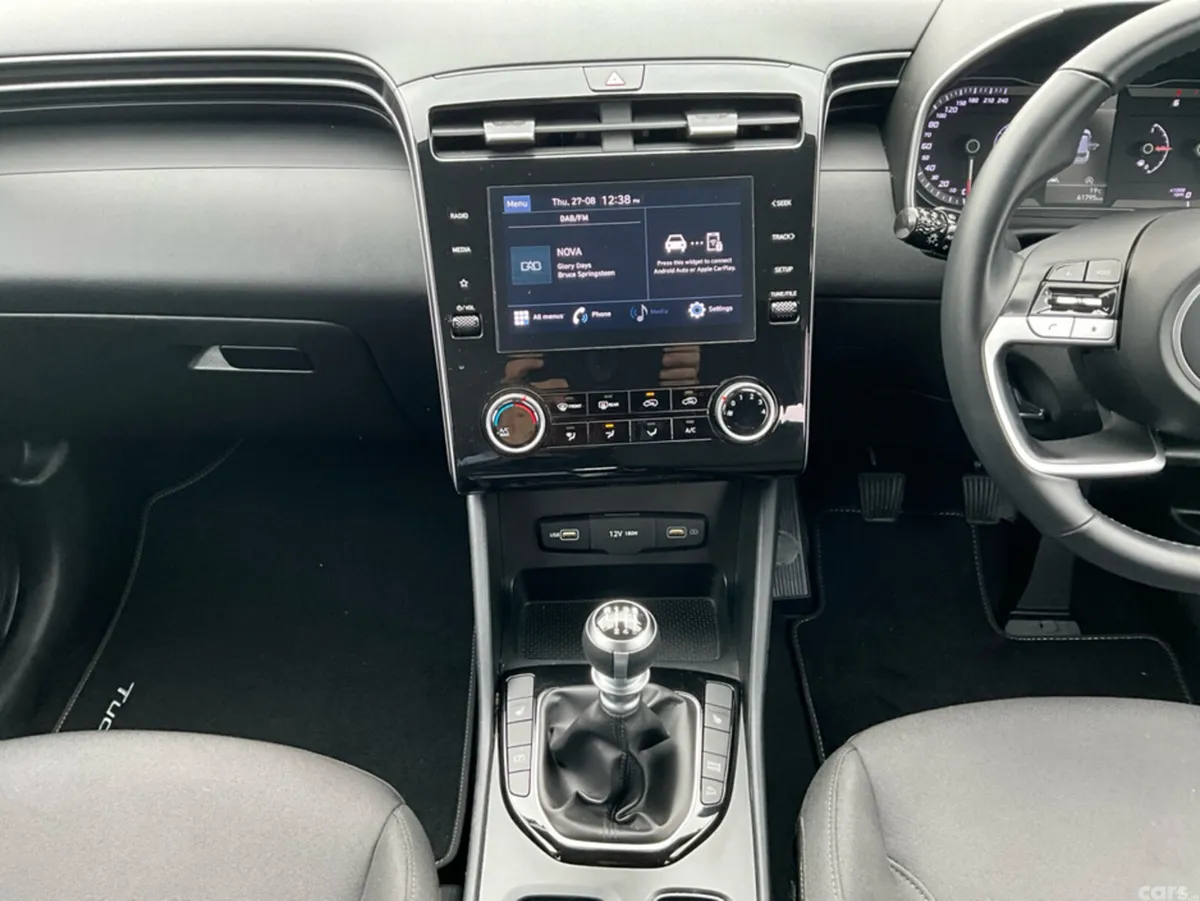 Hyundai Tucson MPV, Diesel, 2023, Black
