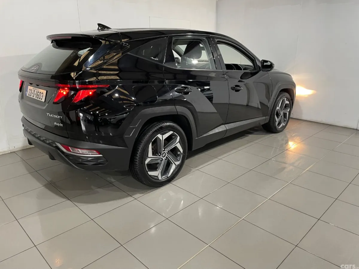 Hyundai Tucson MPV, Petrol Plug-in Hybrid, 2022, Black