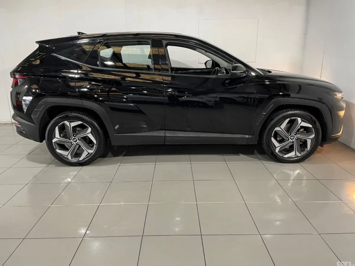 Hyundai Tucson MPV, Petrol Plug-in Hybrid, 2022, Black