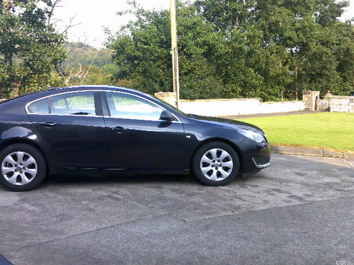 Vauxhall Insignia Hatchback, Diesel, 2015, Black