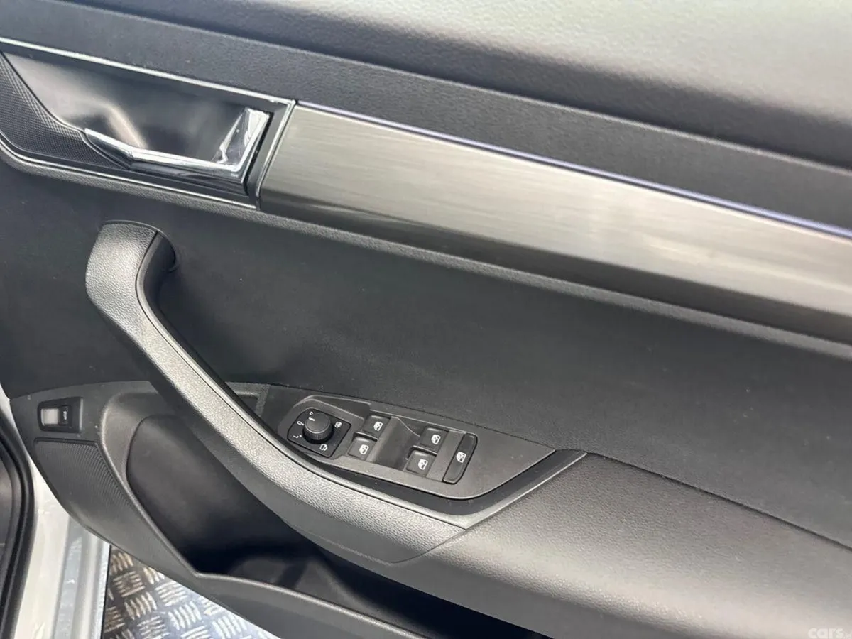 Skoda Karoq Estate, Diesel, 2021, Grey