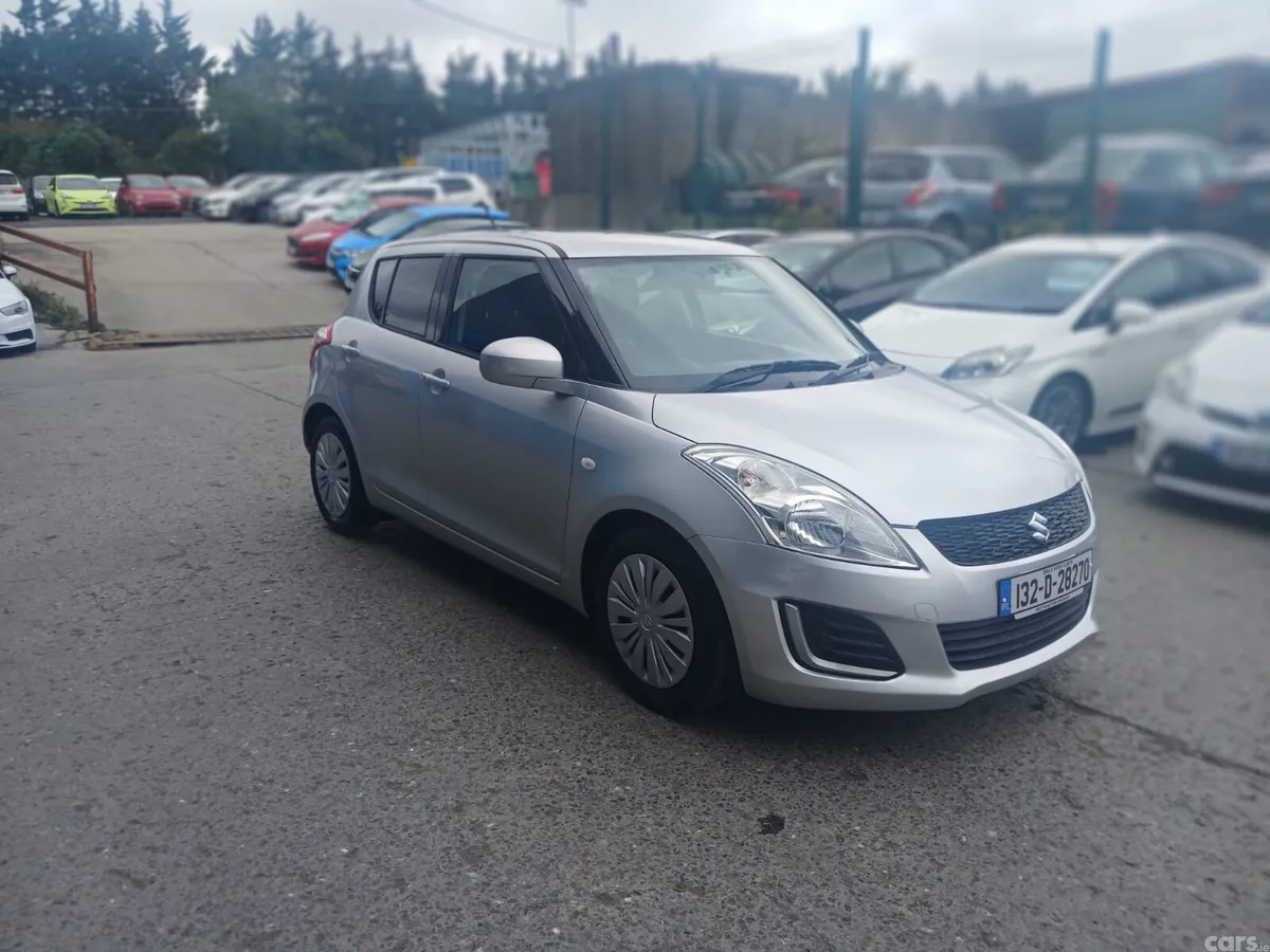 Suzuki Swift Hatchback, Petrol, 2013, Silver