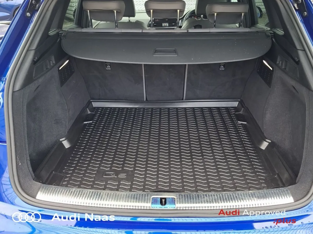 Audi Q5 SUV, Diesel, 2023, Blue
