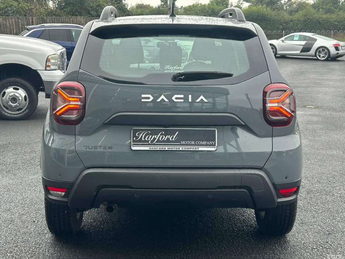 Dacia Duster SUV, Petrol, 2023, Grey