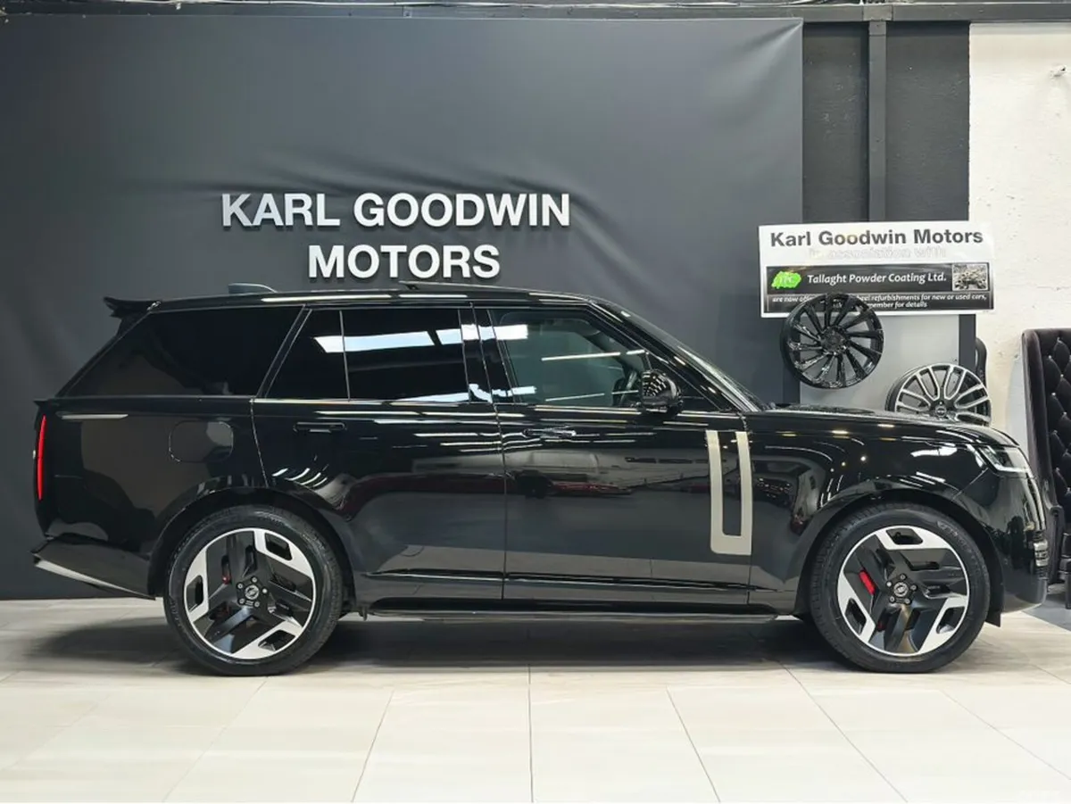 Land Rover Range Rover SUV, Petrol Plug-in Hybrid, 2023, Black