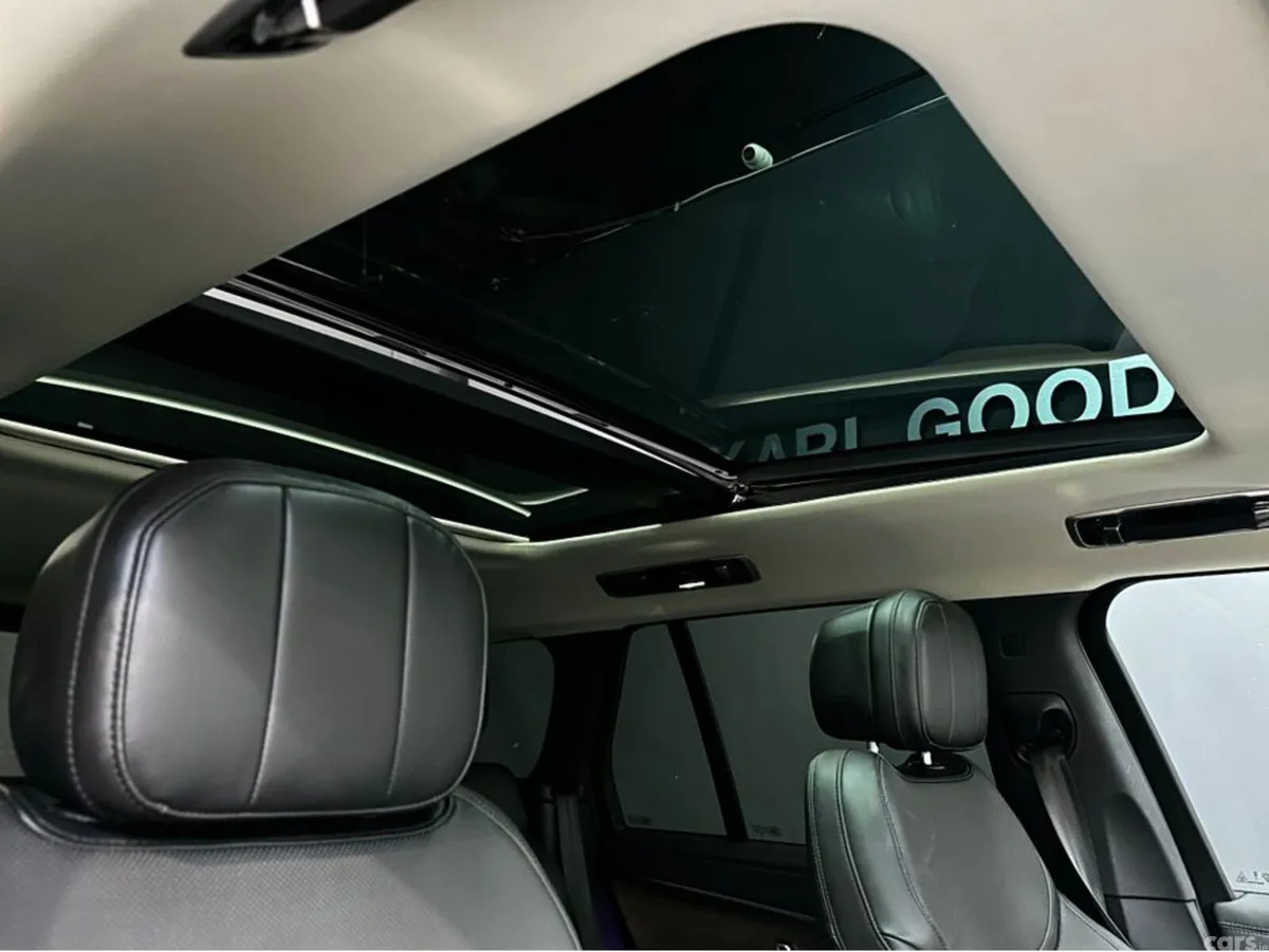 Land Rover Range Rover SUV, Petrol Plug-in Hybrid, 2023, Black