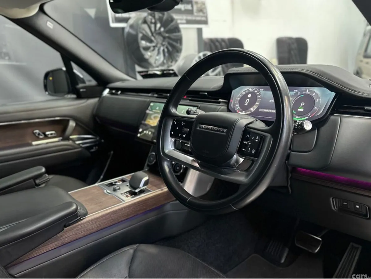 Land Rover Range Rover SUV, Petrol Plug-in Hybrid, 2023, Black