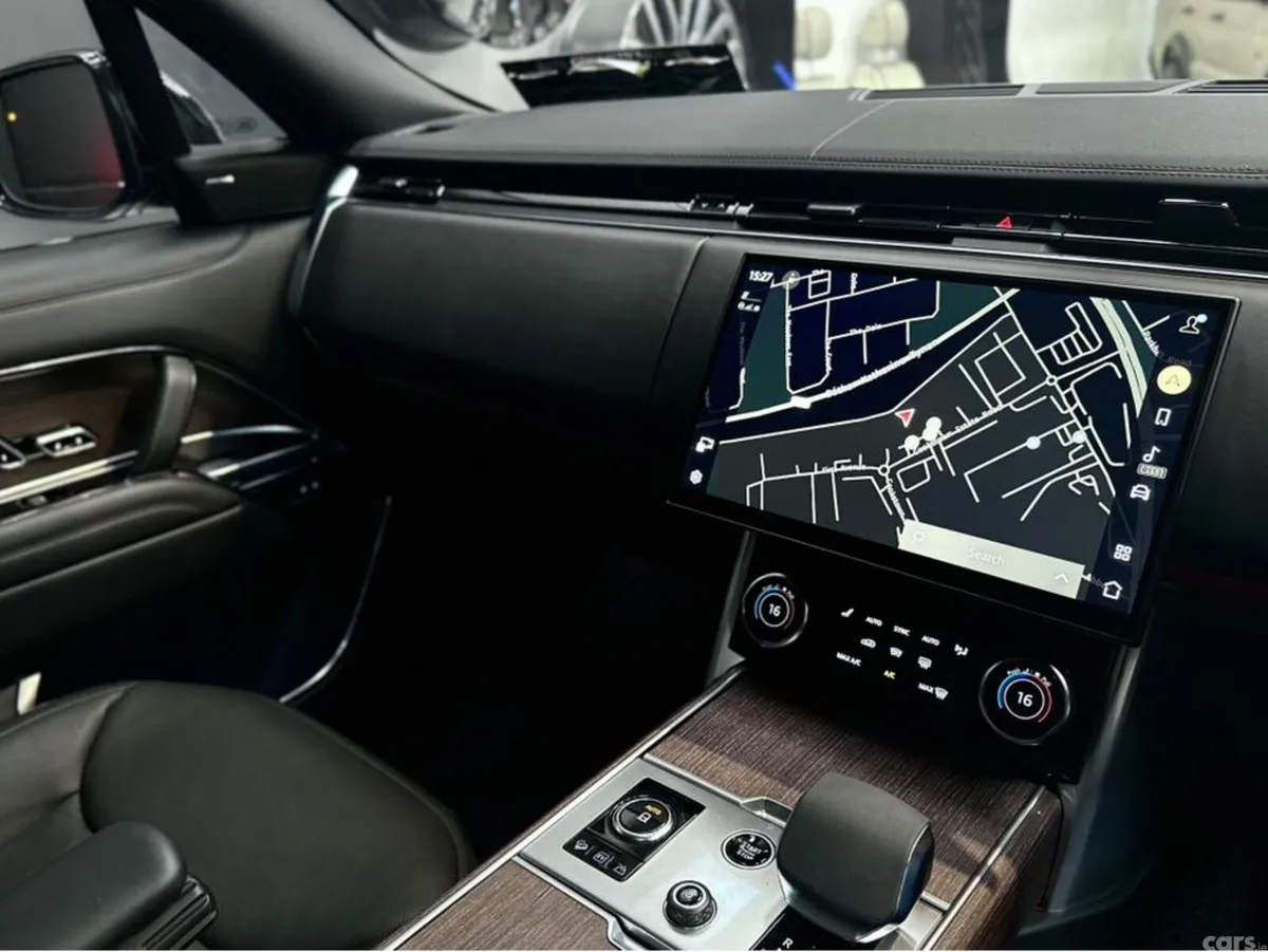 Land Rover Range Rover SUV, Petrol Plug-in Hybrid, 2023, Black