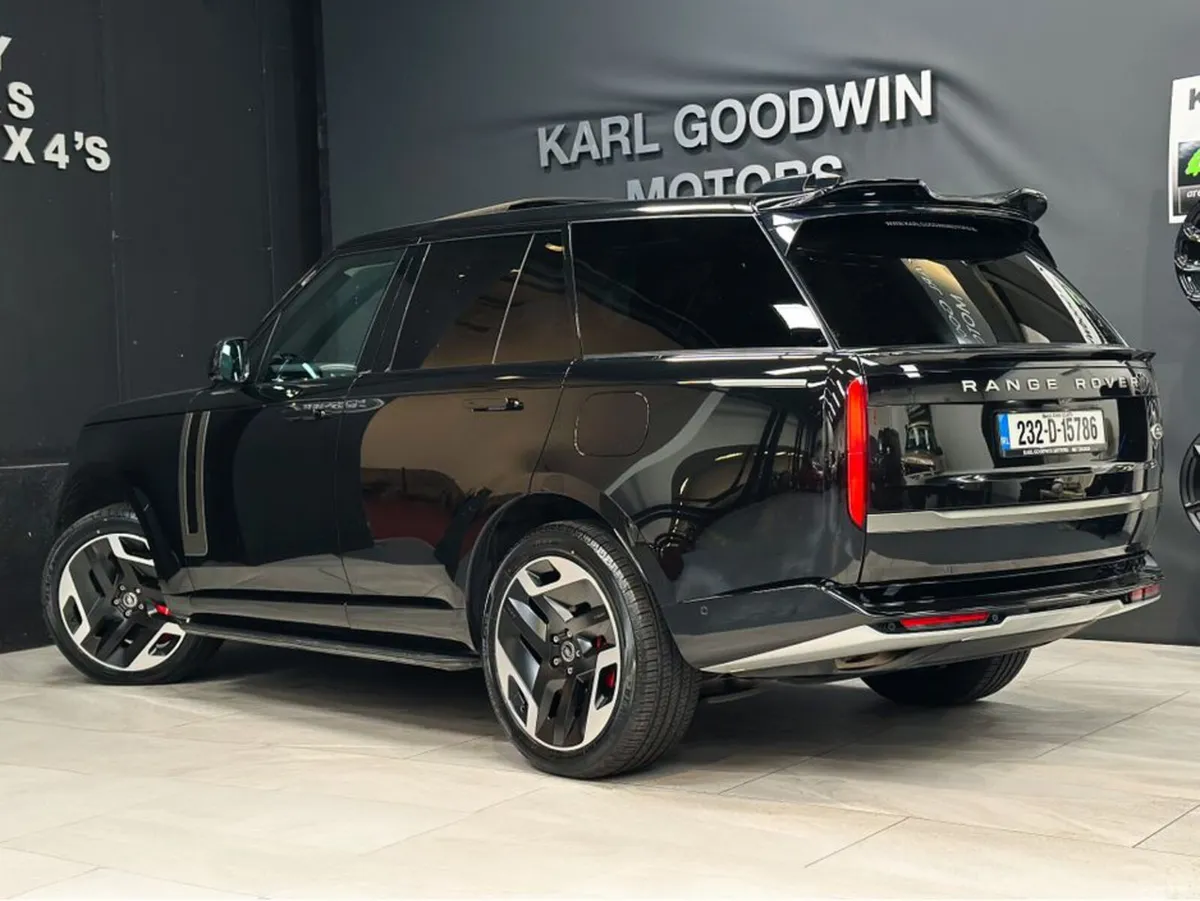 Land Rover Range Rover SUV, Petrol Plug-in Hybrid, 2023, Black