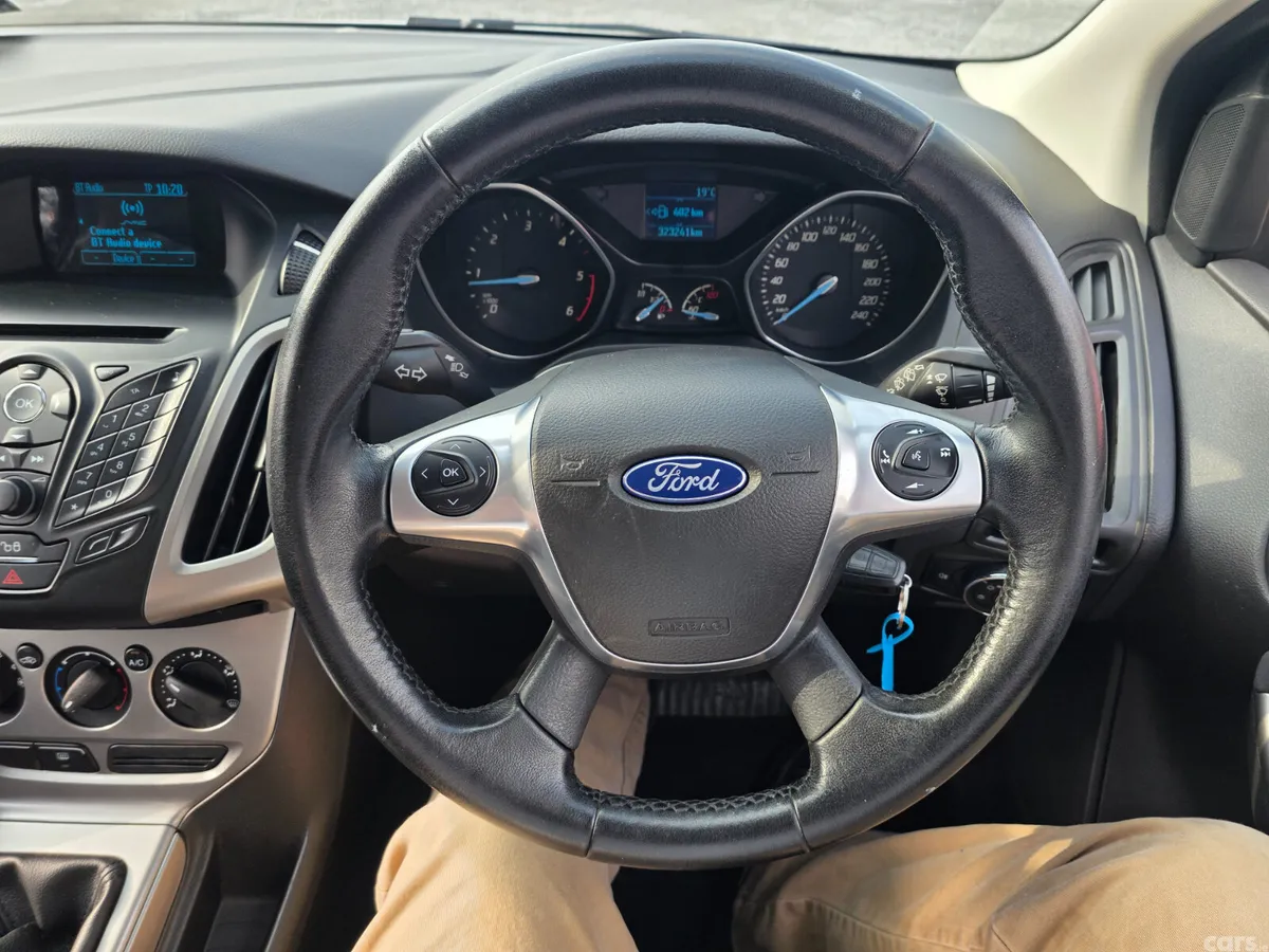 Ford Focus Hatchback, Diesel, 2014, White