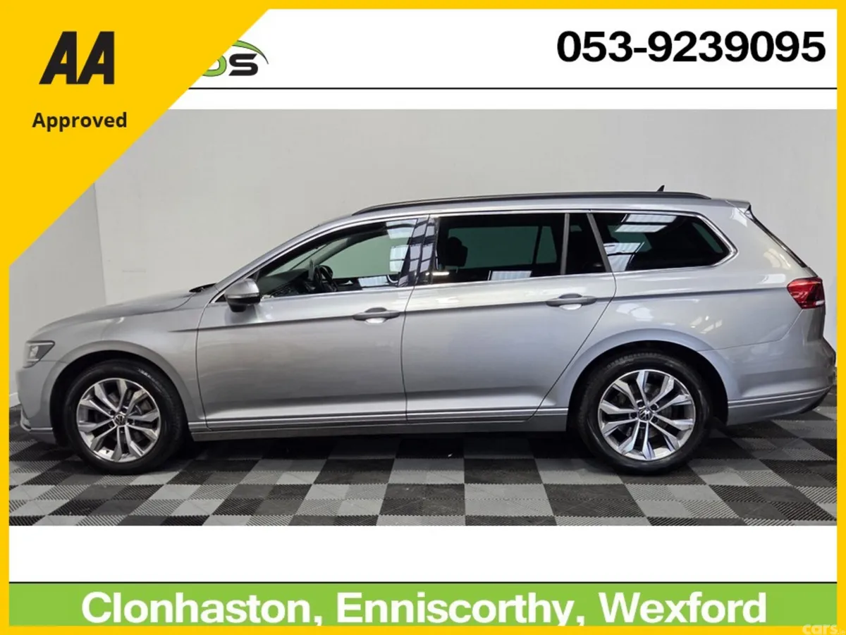 Volkswagen Passat Estate, Diesel, 2022, Grey