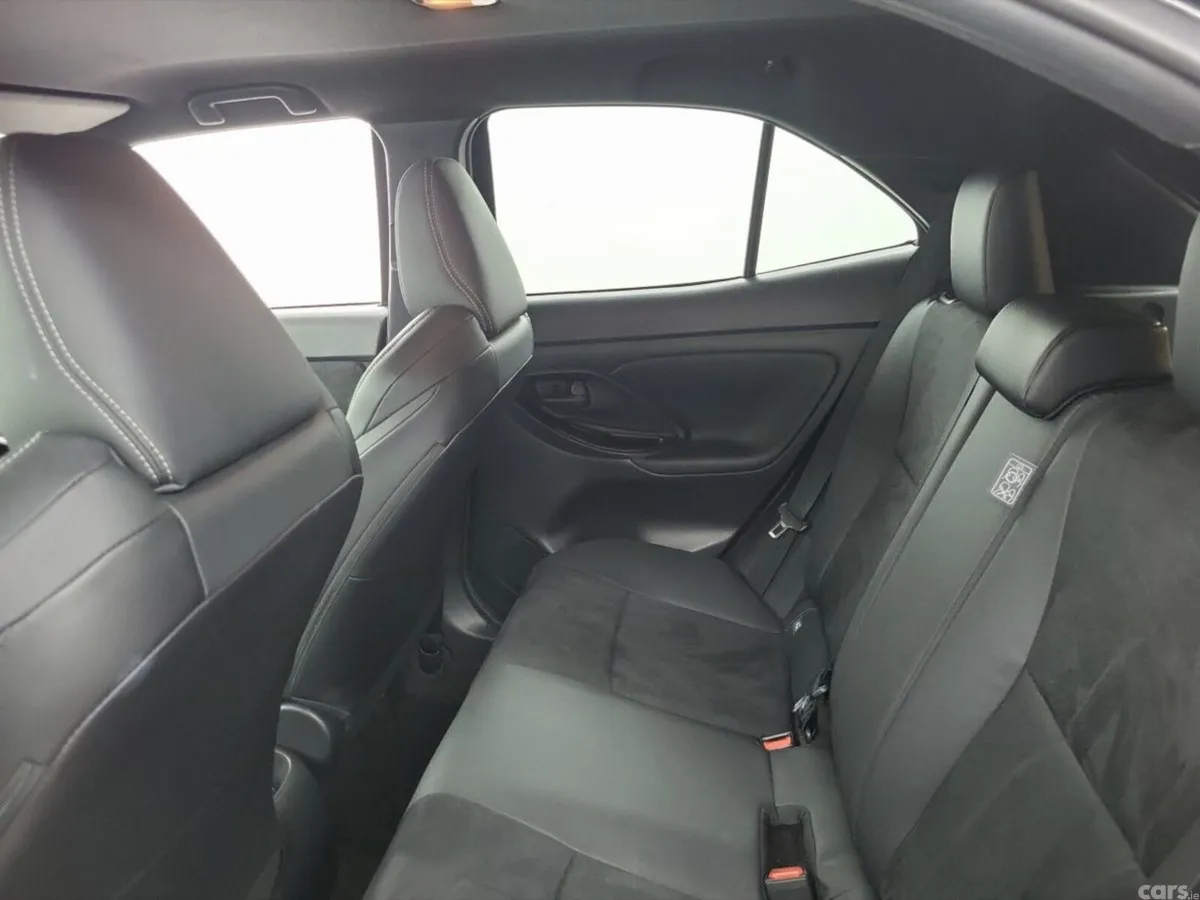 Toyota Yaris Cross SUV, Petrol Hybrid, 2023, Black