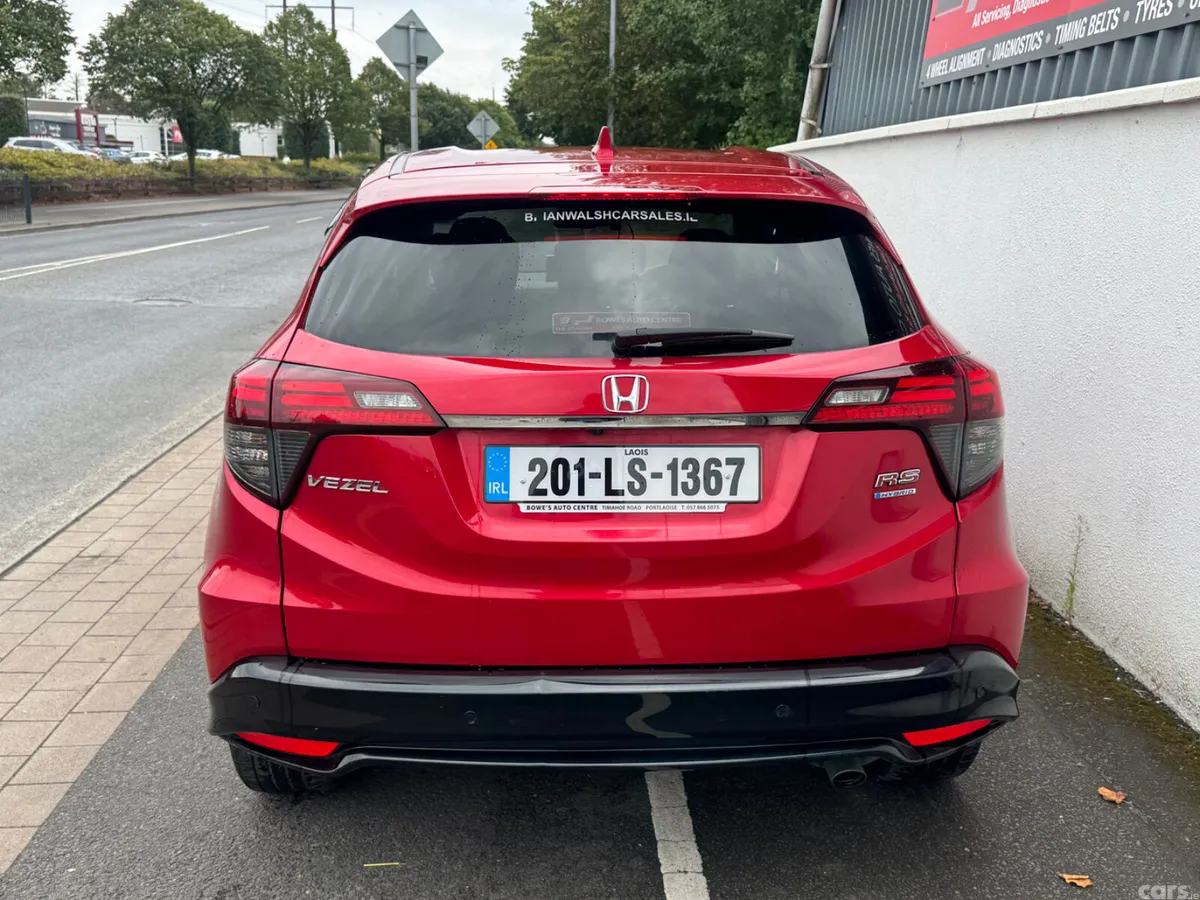 Honda Vezel Estate, Petrol Hybrid, 2020, Red