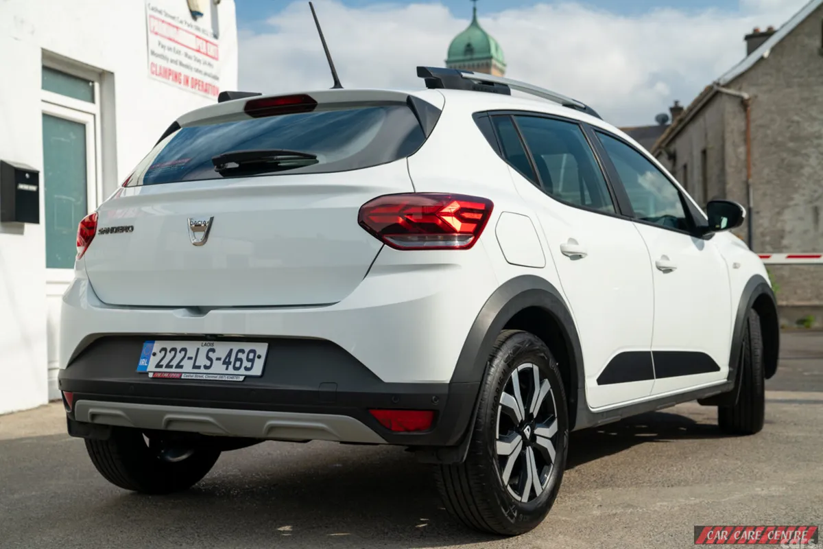 Dacia Sandero Stepway Hatchback, Petrol, 2022, White