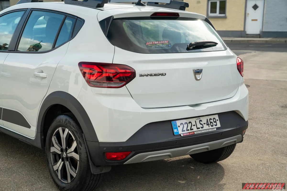 Dacia Sandero Stepway Hatchback, Petrol, 2022, White