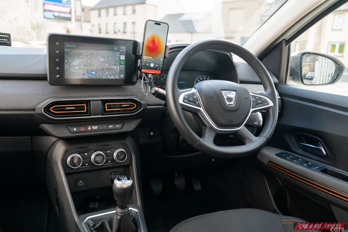 Dacia Sandero Stepway Hatchback, Petrol, 2022, White