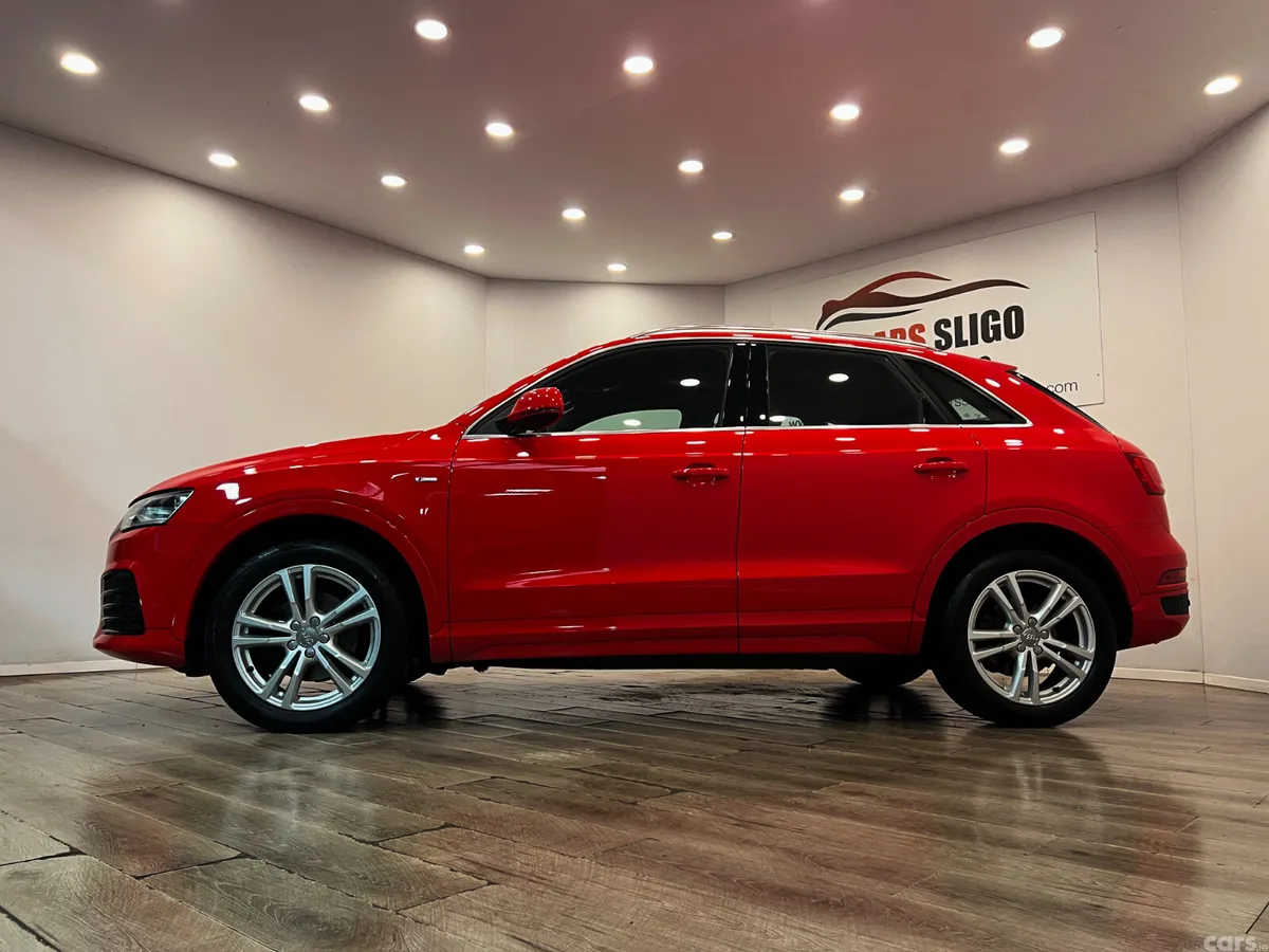 Audi Q3 SUV, Diesel, 2016, Red