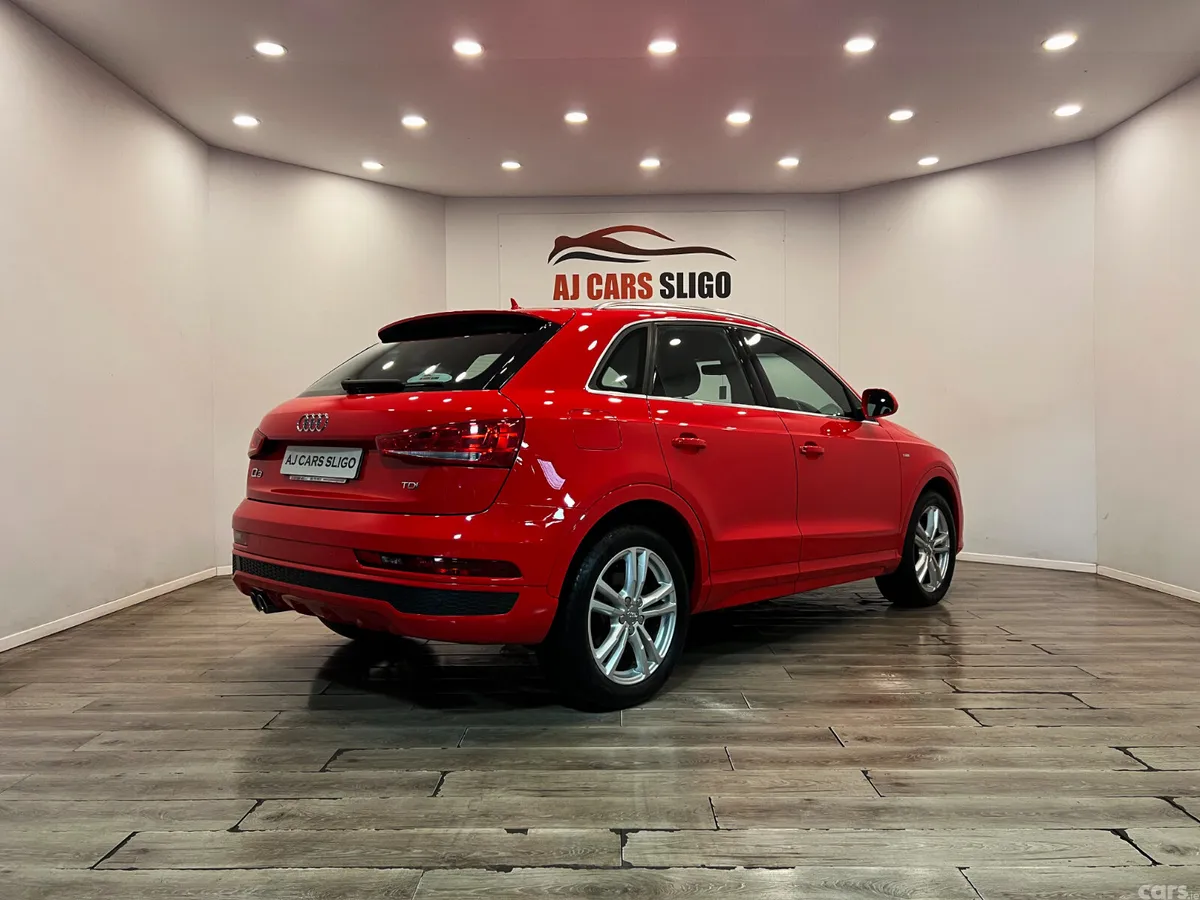 Audi Q3 SUV, Diesel, 2016, Red