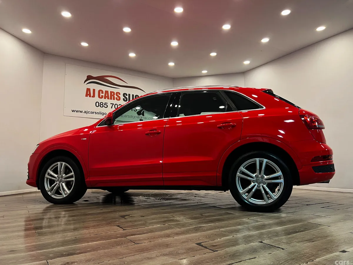 Audi Q3 SUV, Diesel, 2016, Red