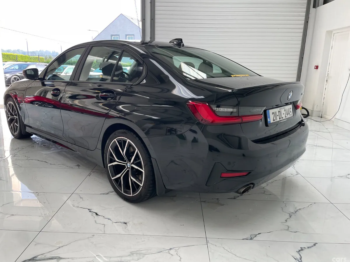 BMW 3-Series Saloon, Petrol Plug-in Hybrid, 2021, Black