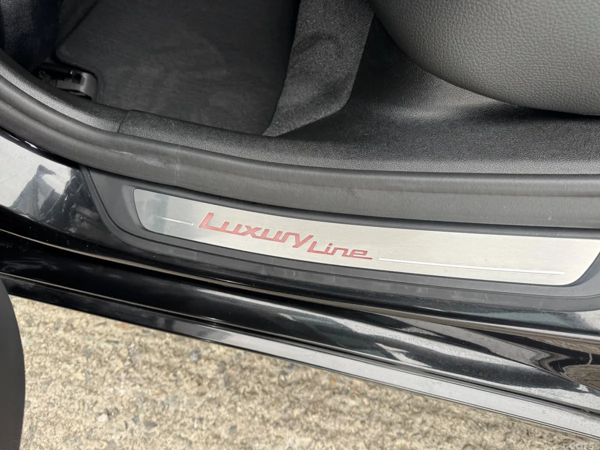 BMW 5-Series Saloon, Diesel, 2018, Black