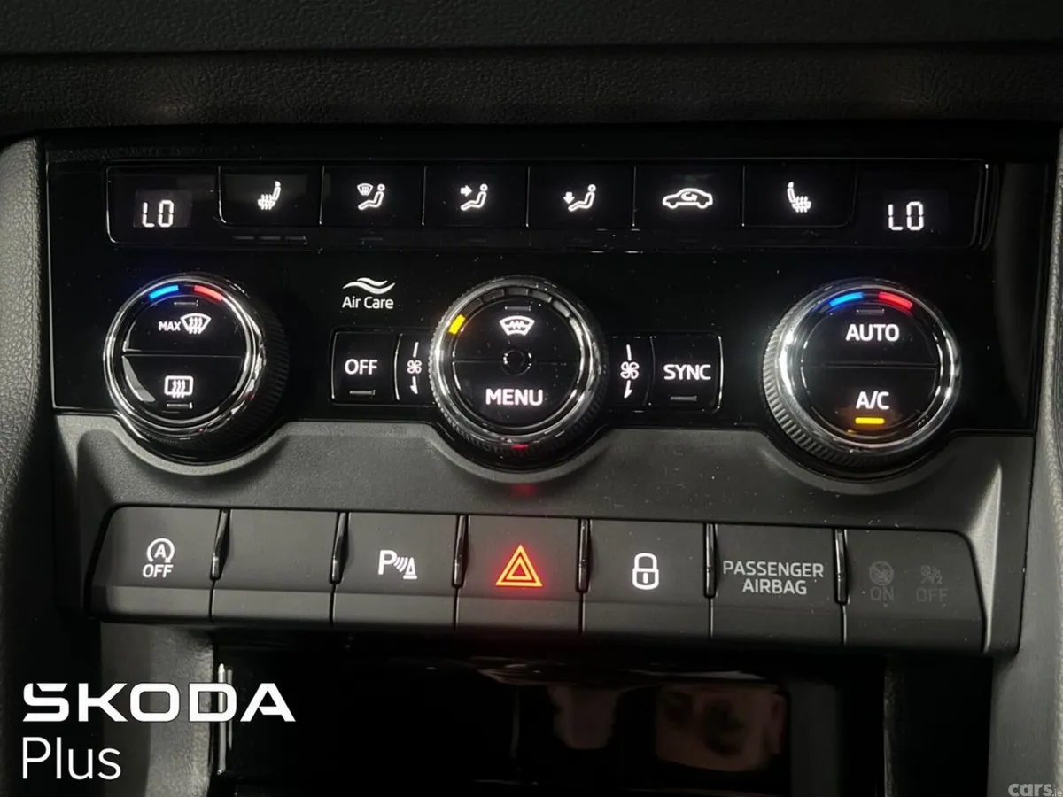Skoda Karoq SUV, Diesel, 2026, Grey