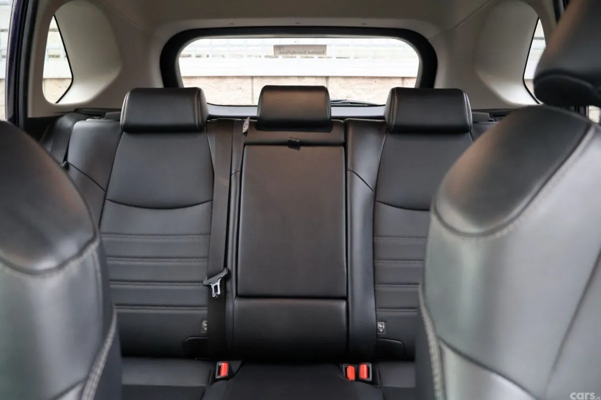 Toyota RAV4 SUV, Petrol Hybrid, 2023, Blue