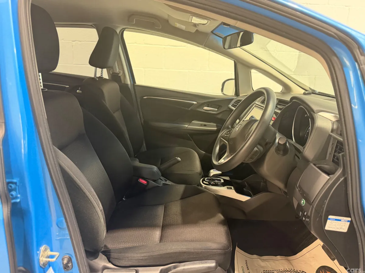 Honda Fit Hatchback, Petrol Hybrid, 2015, Blue