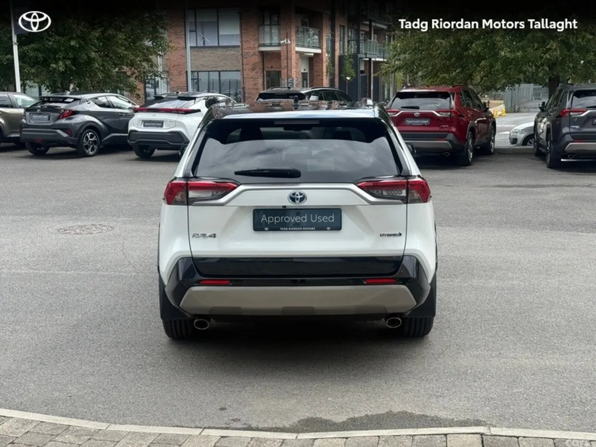 Toyota RAV4 SUV, Petrol Hybrid, 2024, White