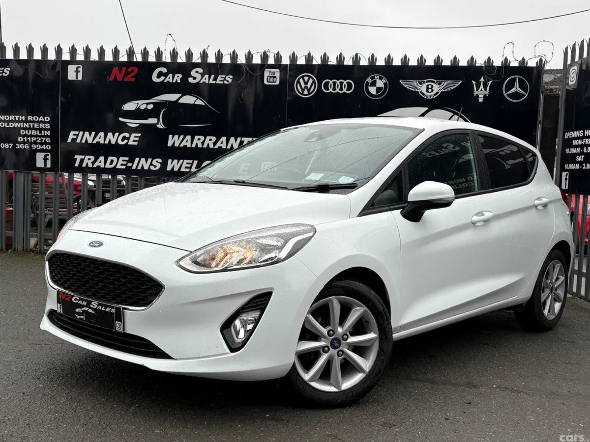 Ford Fiesta Hatchback, Petrol, 2019, White