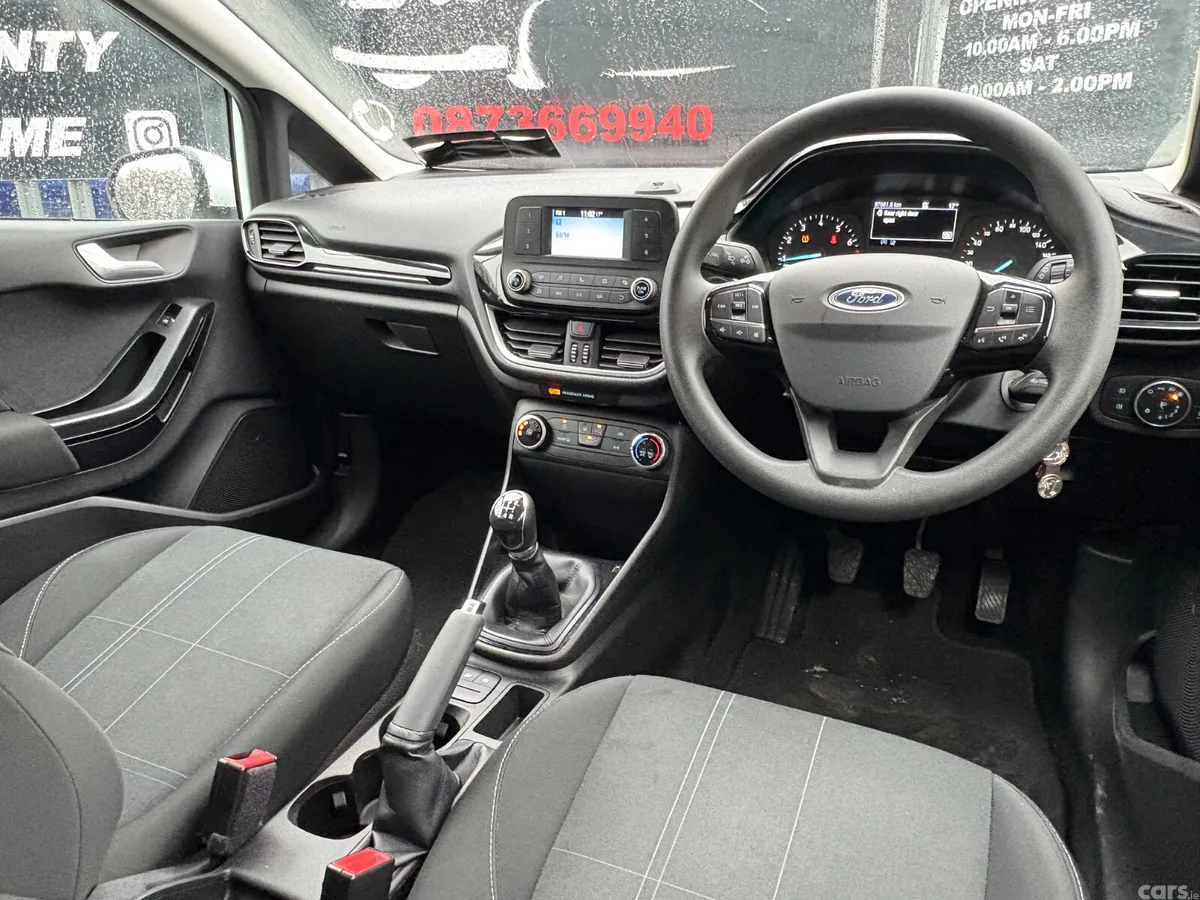 Ford Fiesta Hatchback, Petrol, 2019, White