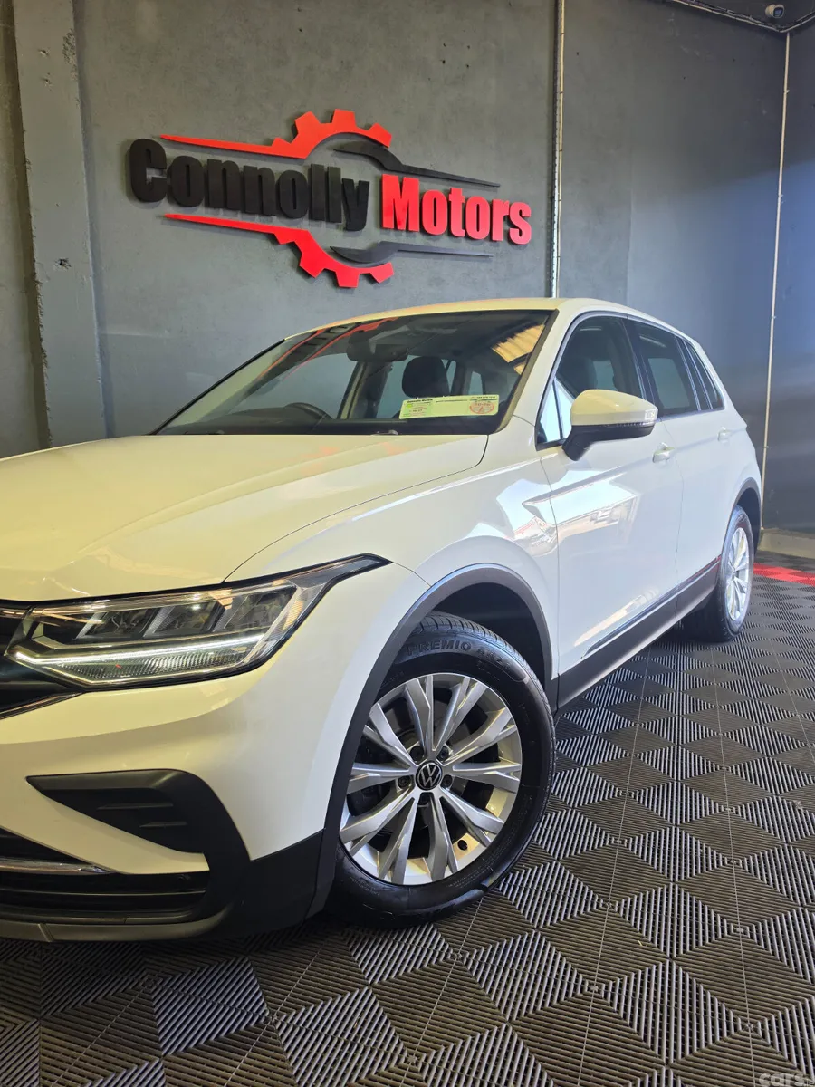 Volkswagen Tiguan SUV, Diesel, 2021, White