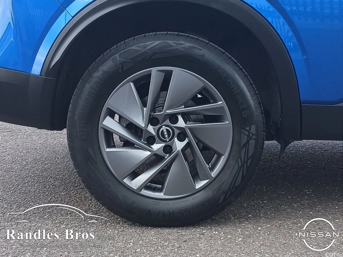 Nissan Qashqai MPV, Petrol, 2023, Blue