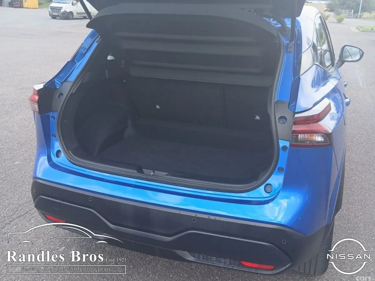 Nissan Qashqai MPV, Petrol, 2023, Blue