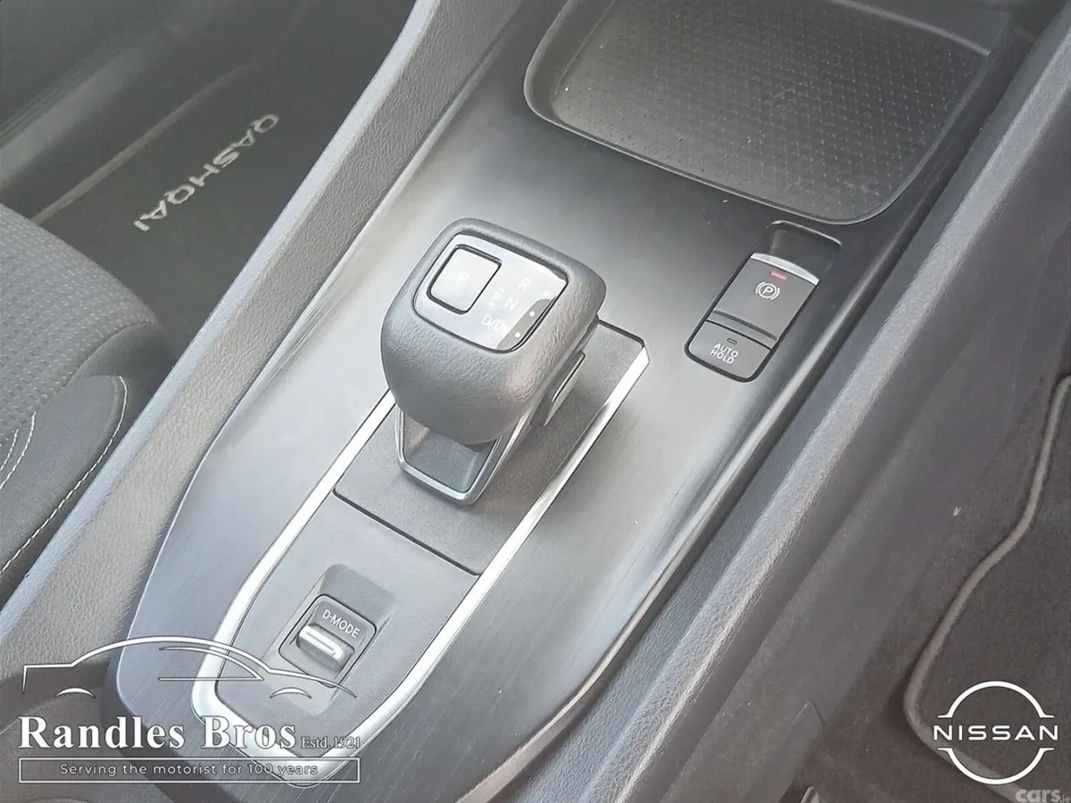 Nissan Qashqai MPV, Petrol, 2023, Blue