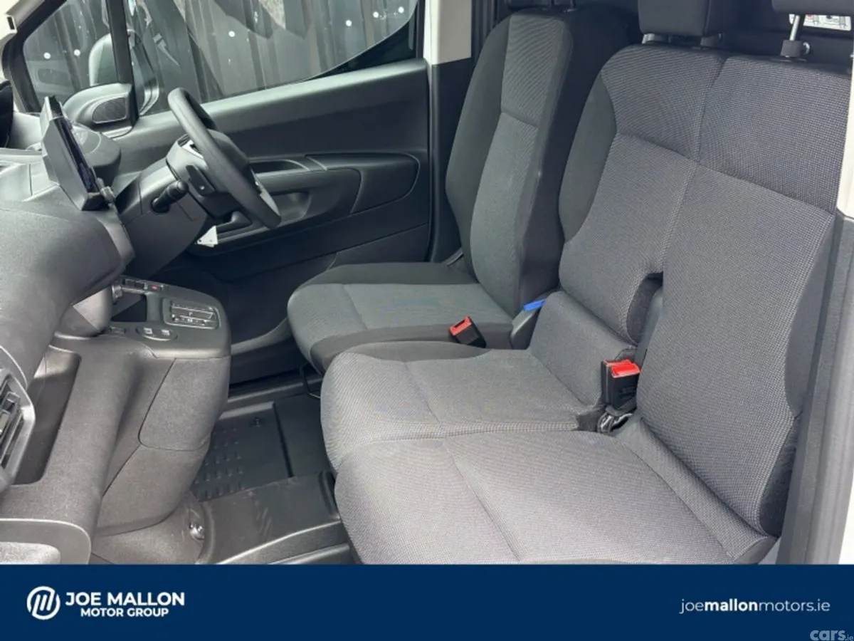 Peugeot Partner MPV, Diesel, 2026, White