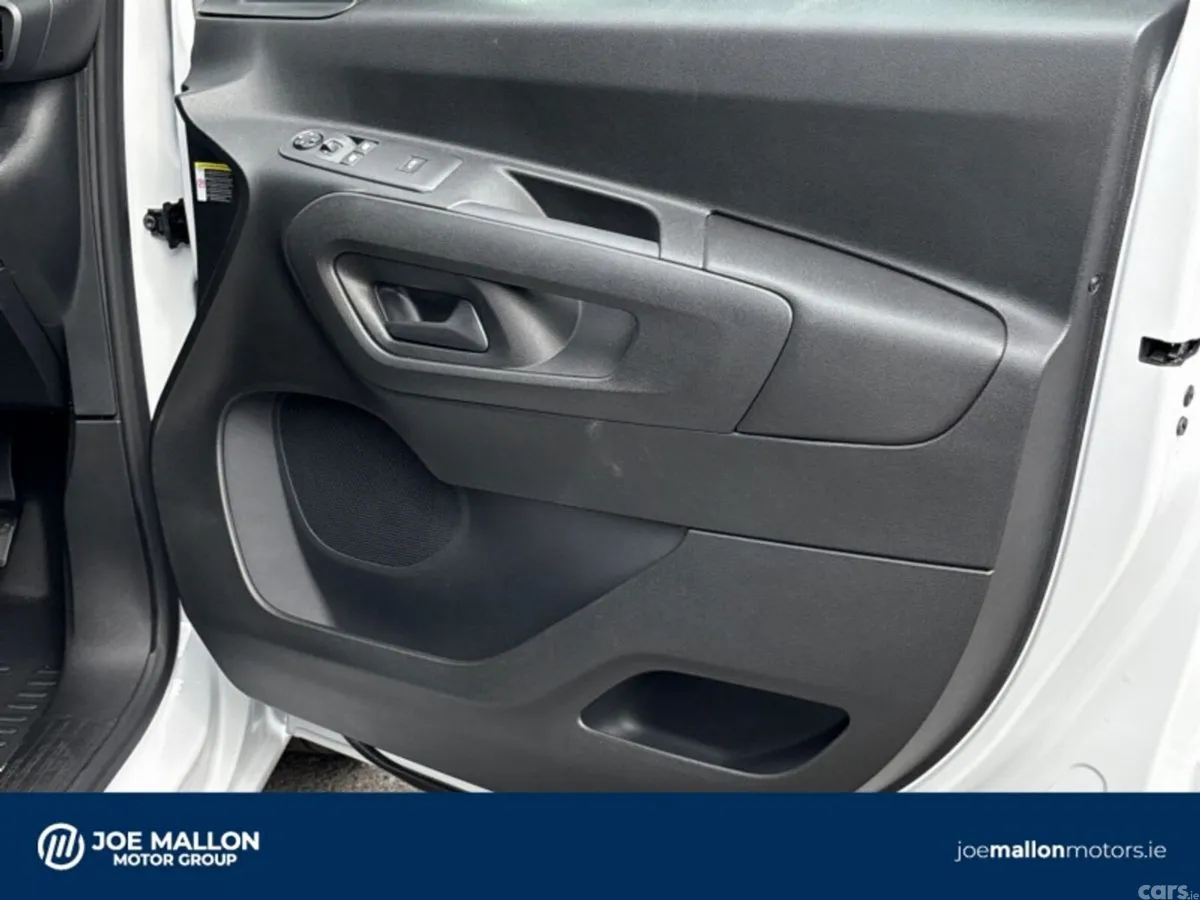 Peugeot Partner MPV, Diesel, 2026, White