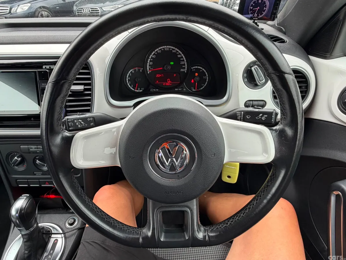 Volkswagen Beetle Coupe, Petrol, 2012, White
