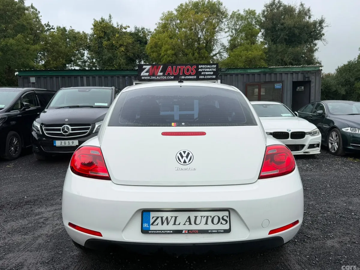 Volkswagen Beetle Coupe, Petrol, 2012, White