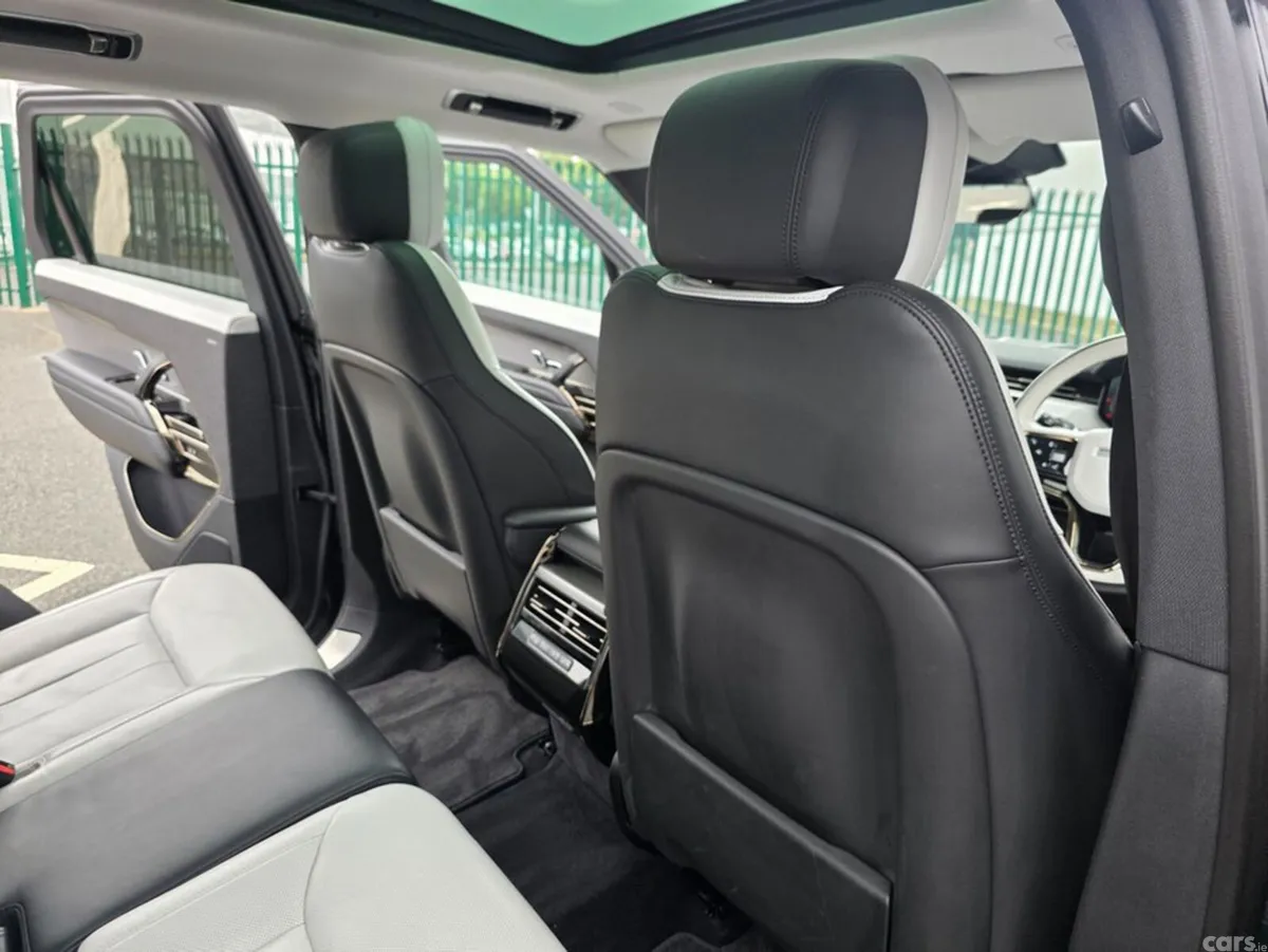 Land Rover Range Rover Sport Estate, Petrol Plug-in Hybrid, 2022, Black