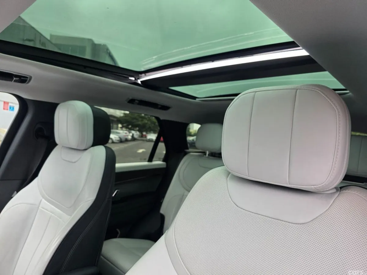 Land Rover Range Rover Sport Estate, Petrol Plug-in Hybrid, 2022, Black