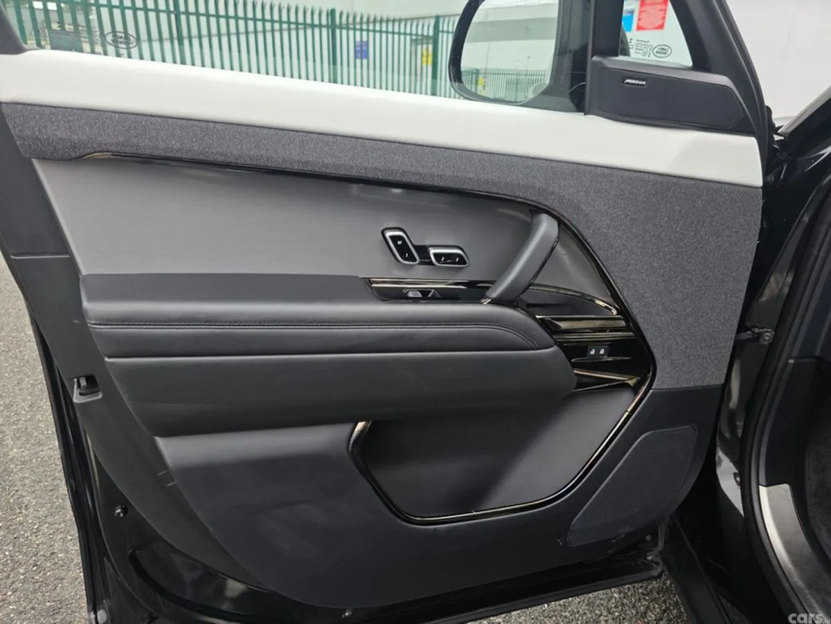 Land Rover Range Rover Sport Estate, Petrol Plug-in Hybrid, 2022, Black