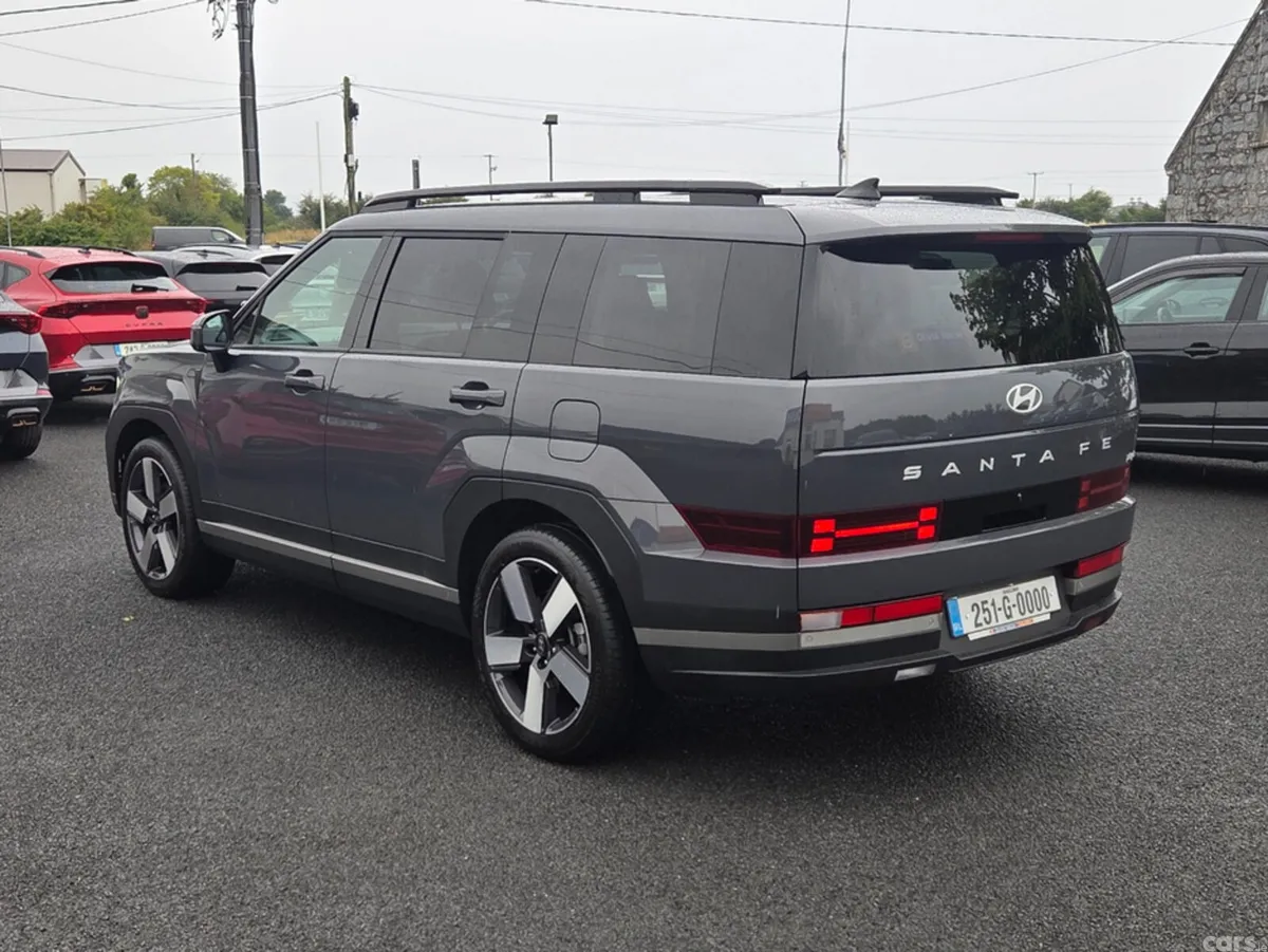 Hyundai Santa Fe Estate, Petrol Plug-in Hybrid, 2025, Grey