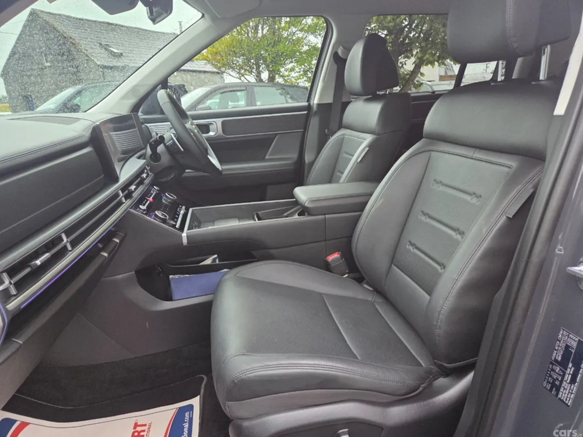 Hyundai Santa Fe Estate, Petrol Plug-in Hybrid, 2025, Grey