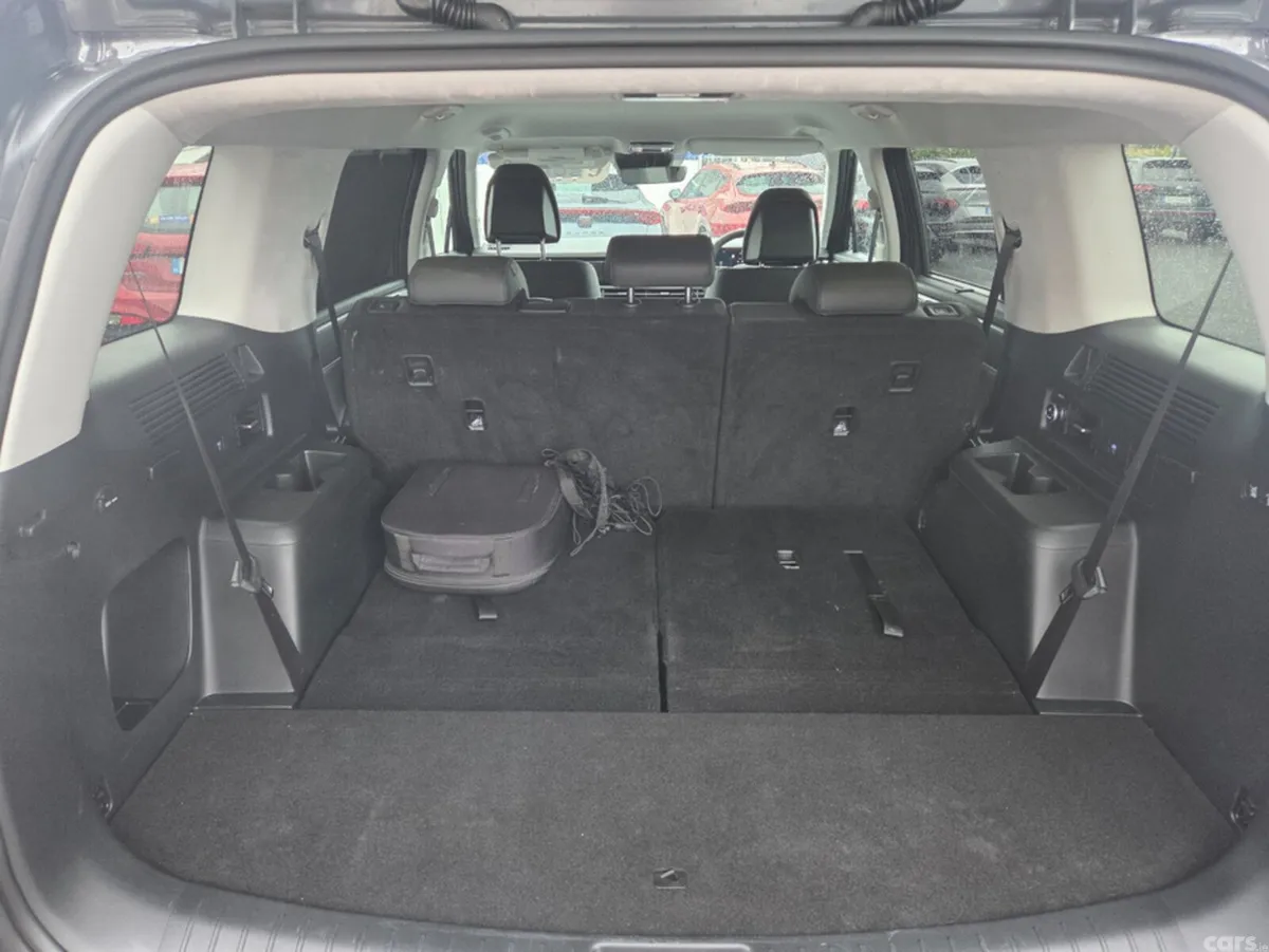 Hyundai Santa Fe Estate, Petrol Plug-in Hybrid, 2025, Grey