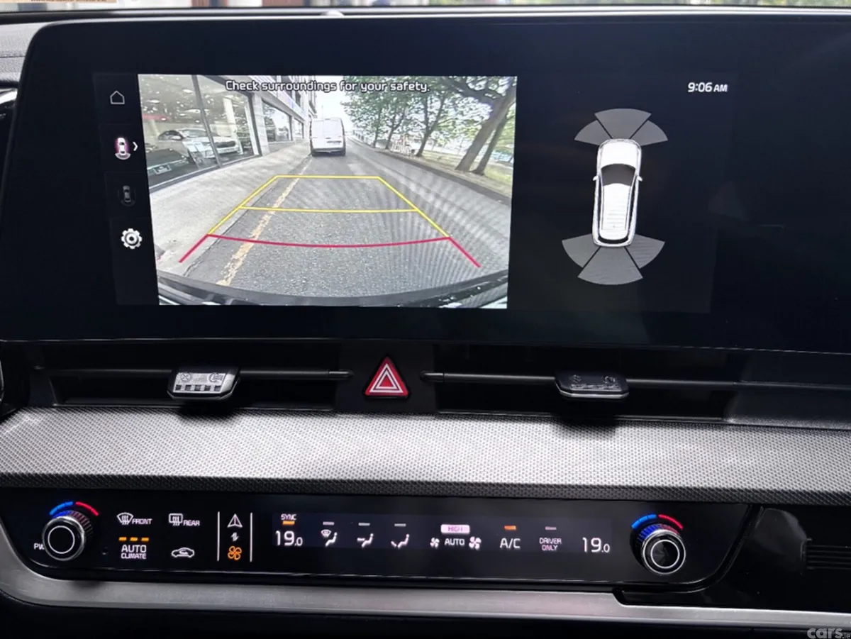 Kia Sportage MPV, Petrol Plug-in Hybrid, 2025, Black