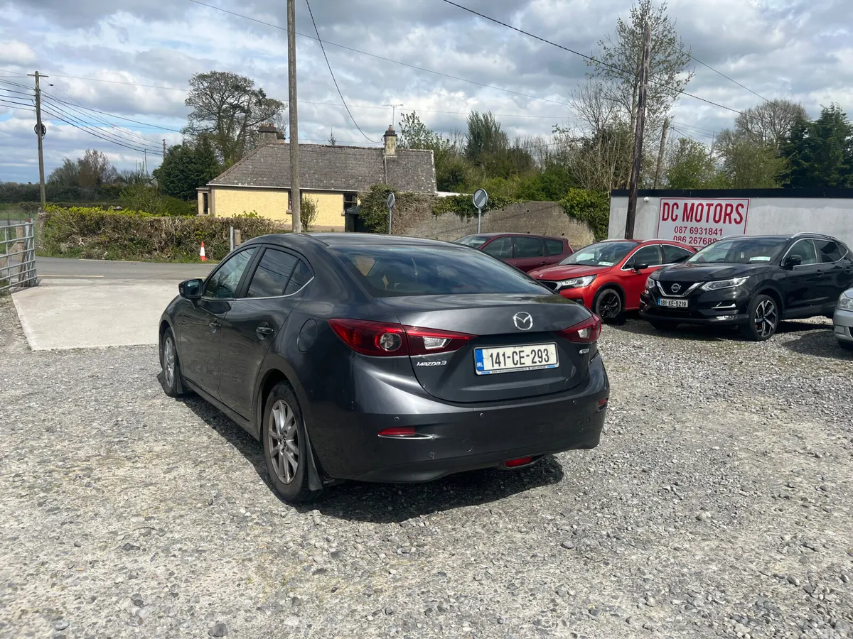 Renault Megane Hatchback, Diesel, 2012, Silver