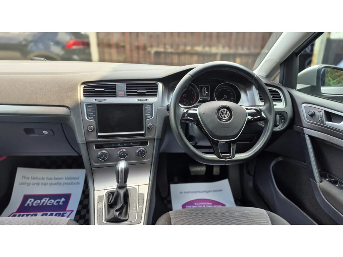 Volkswagen Golf Hatchback, Petrol, 2016, Silver