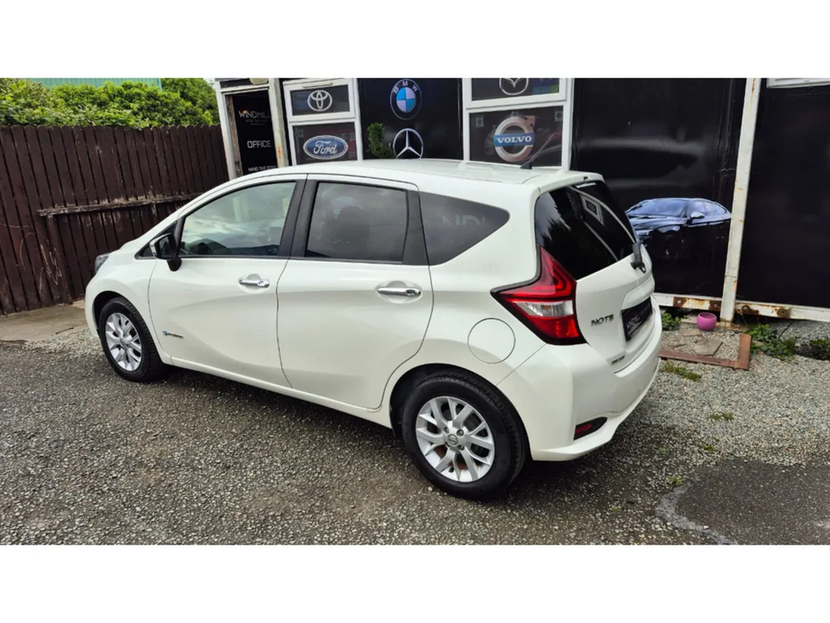 Nissan Note MPV, Petrol Hybrid, 2017, White
