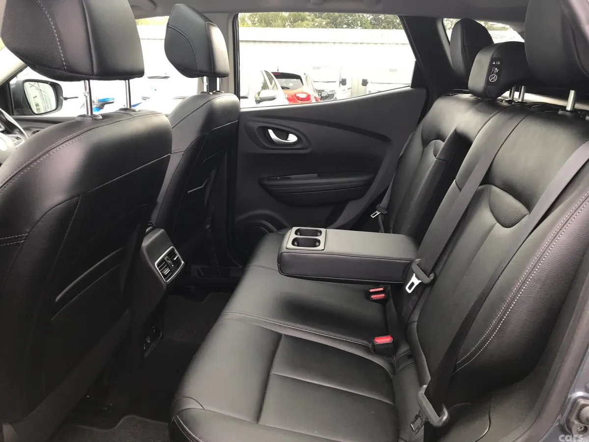 Renault Kadjar SUV, Diesel, 2021, Grey